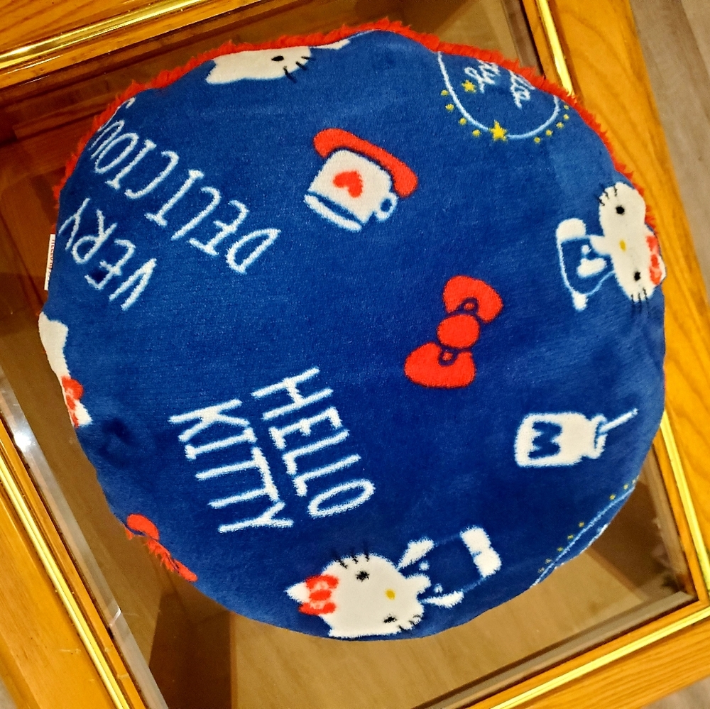 Hello Kitty Pillow